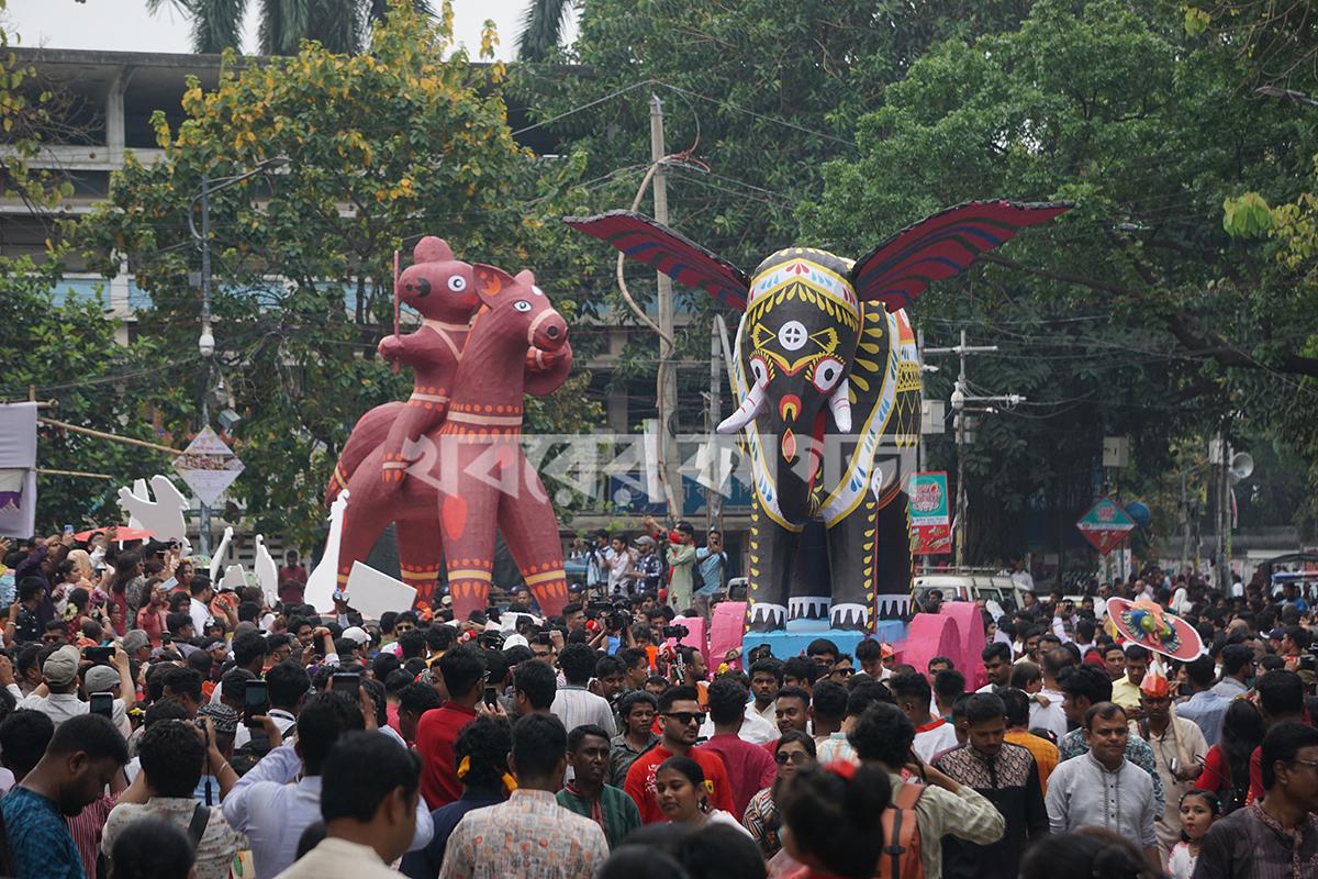 ঢাকা বিশ্ববিদ্যালয়